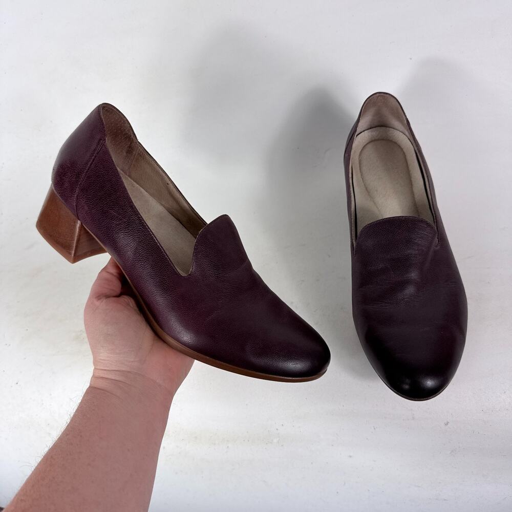 Dansko Preston Loafer Women's 10 Wine Burnished Nubuck Slip-On Block Heel